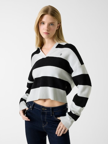 GUESS Pullover in Schwarz: Vorderseite