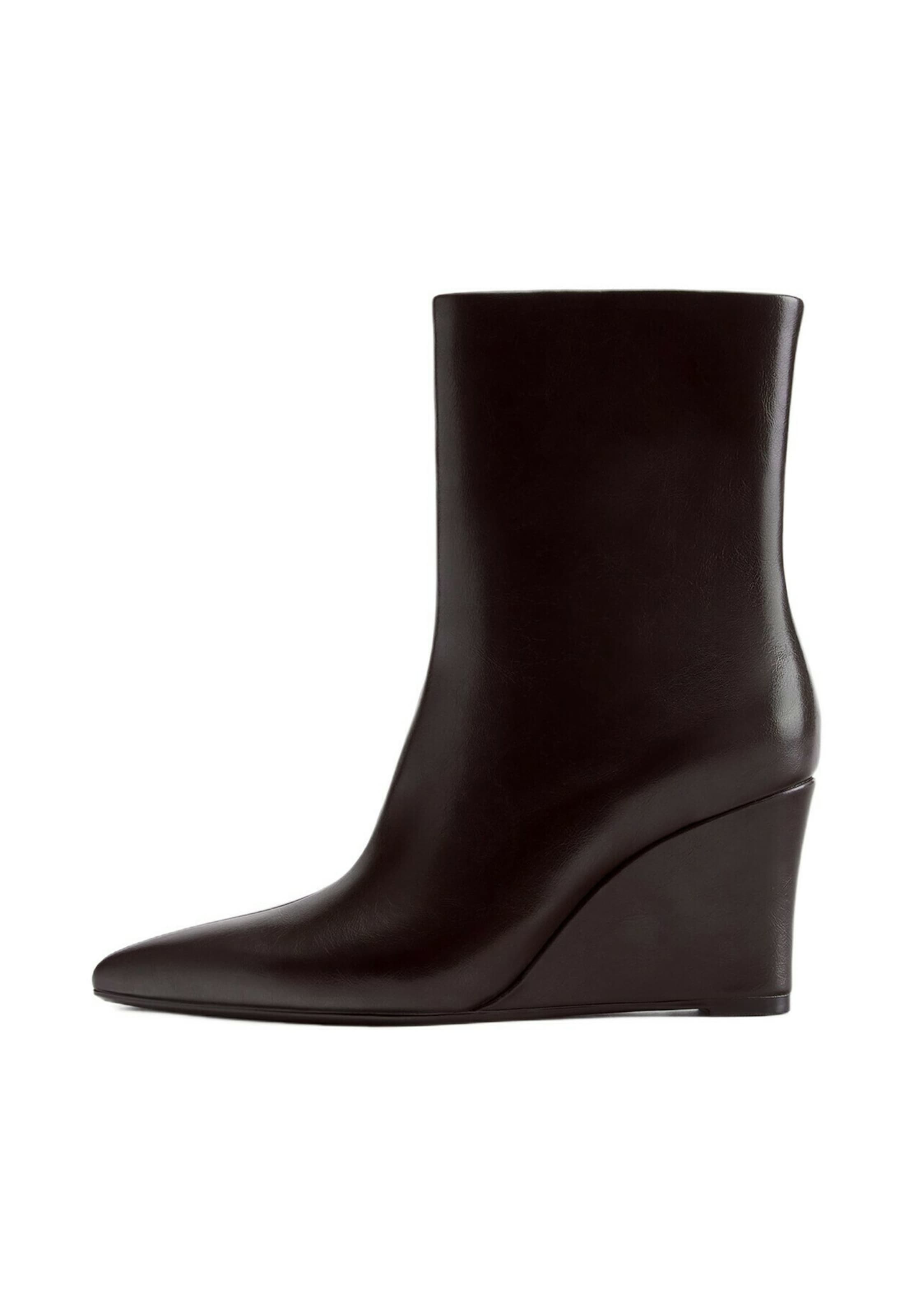 Stivaletto di Pull&Bear in marrone: frontale