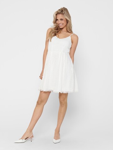 Robe 'Helena' ONLY en blanc