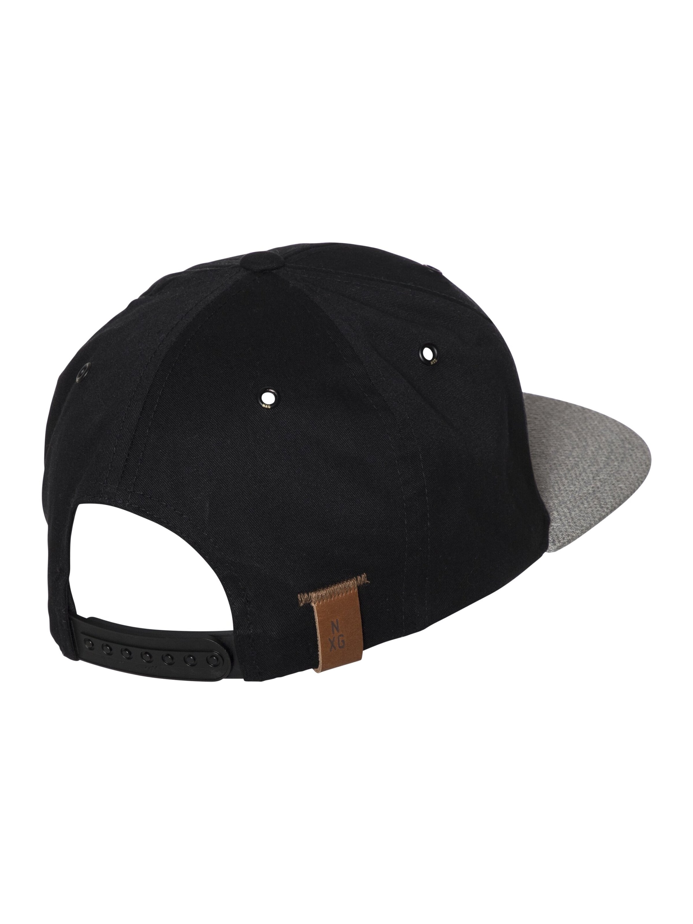 PROTEST Cap 'NXG KOBE'‌‌‌ in Schwarz