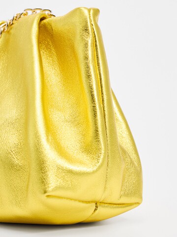 Jerelyn Creado Clutch 'Calabrian Lemon' in Gold