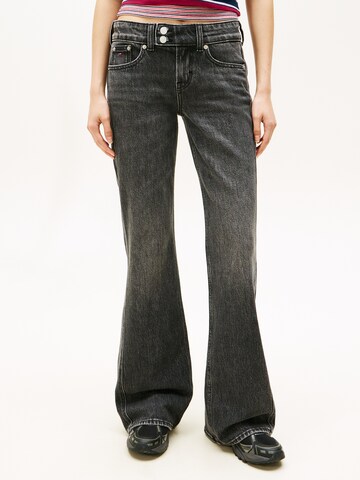 Tommy Jeans - Bootcut Vaquero 'SIA' en negro: frente