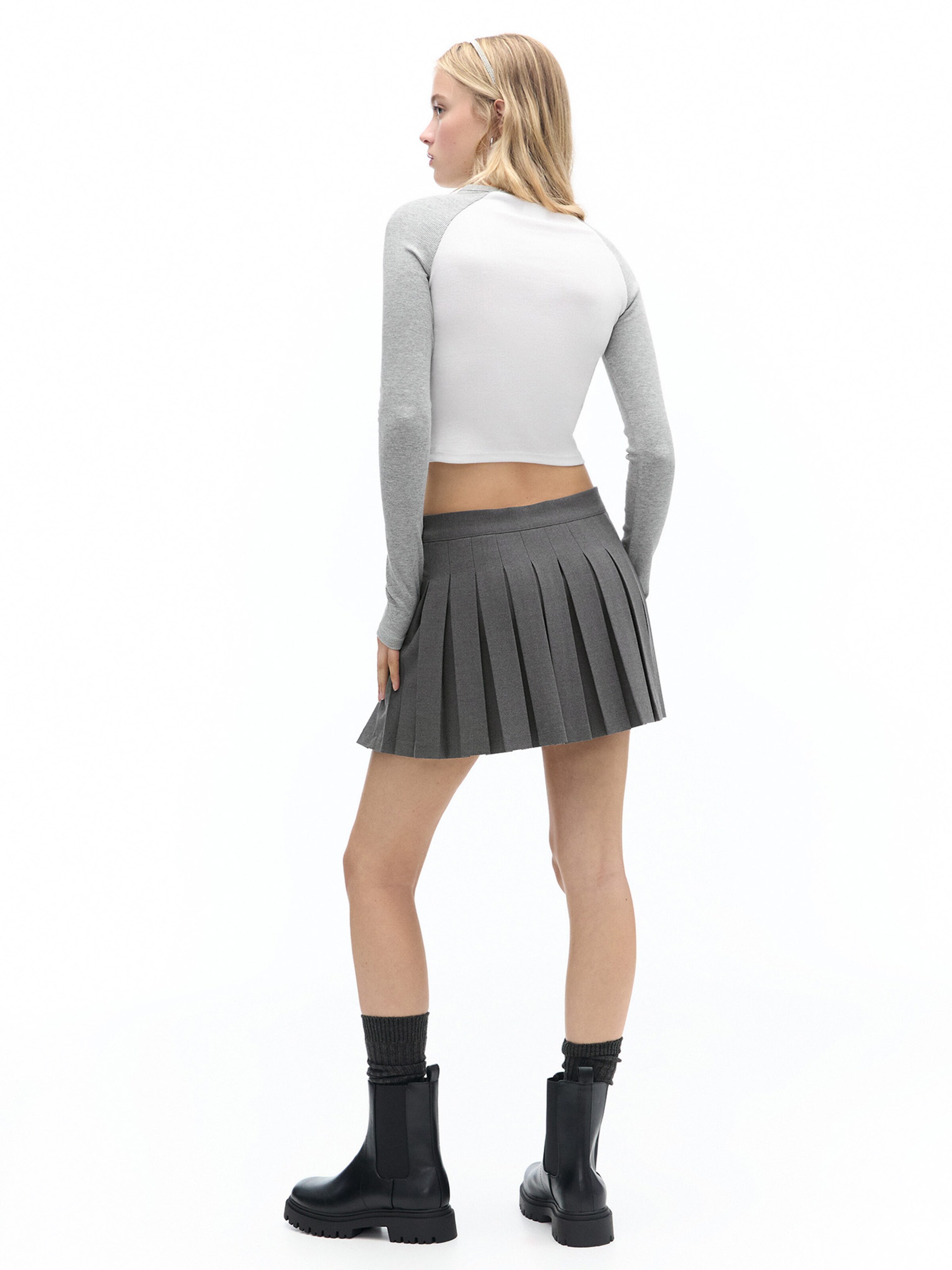 Pull&Bear T-shirt i vit