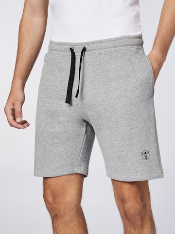 CHIEMSEE Regular Shorts in Grau