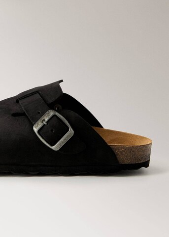MANGO Clogs 'Pim' in Black