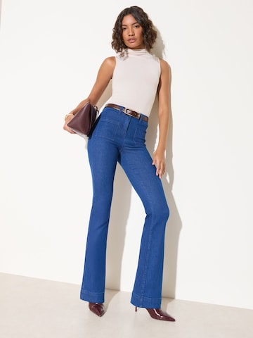 Friends Like These Boot cut Jeans in Blue