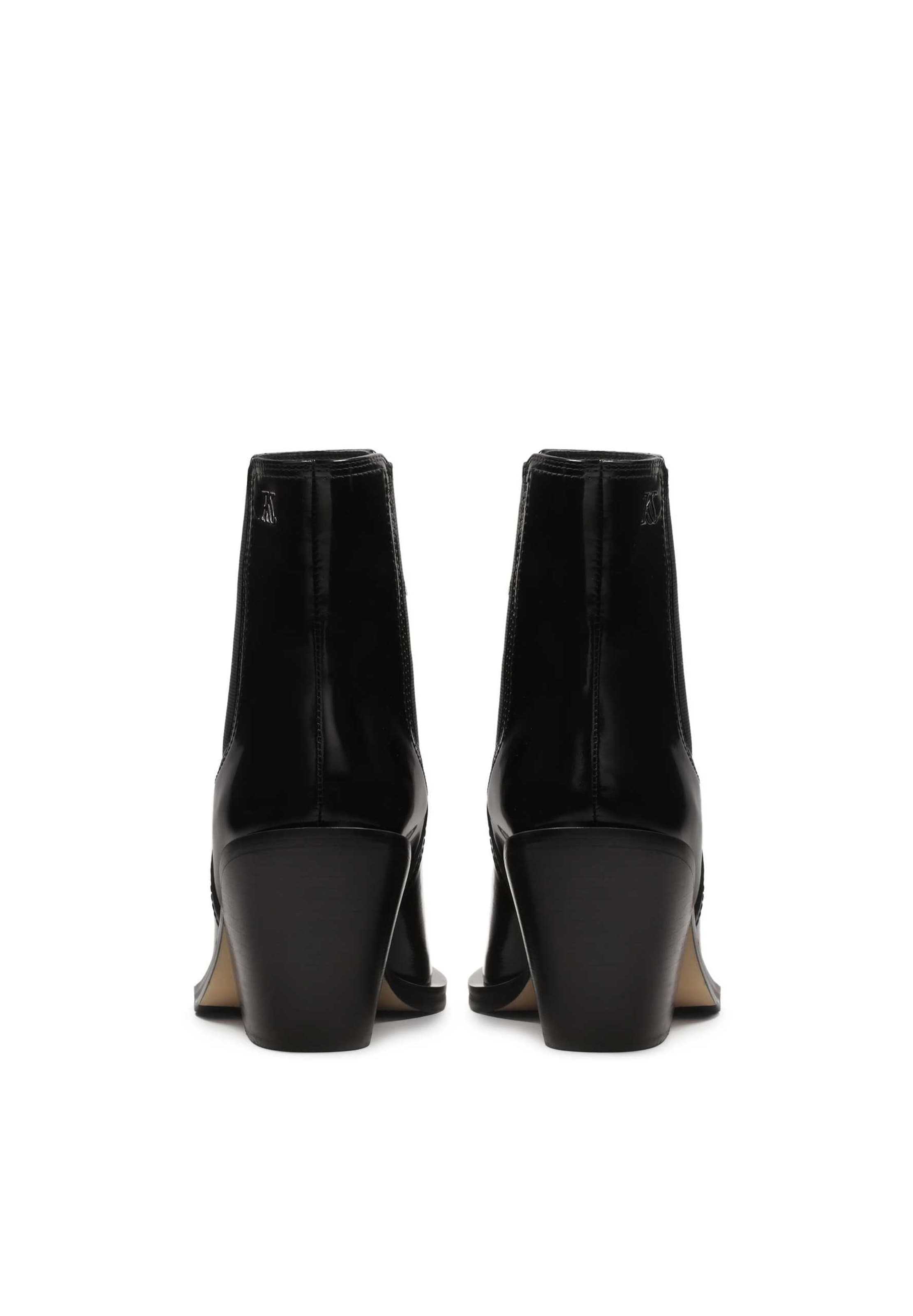 juoda Kazar Studio „Chelsea“ batai