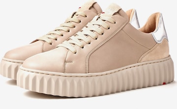 LLOYD Sneakers laag in Beige: voorkant