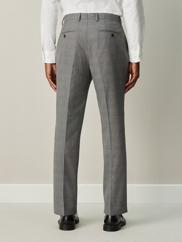 Next Regular Hose in Grau