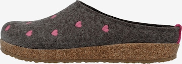 HAFLINGER Slippers 'Grizzly Cuoricini' in Grey: front