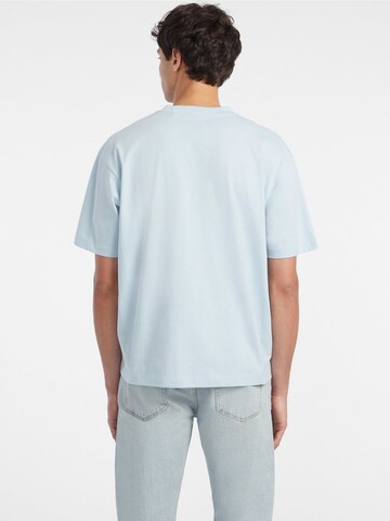 GUESS T-Shirt in Blau