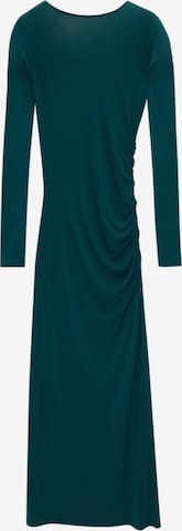 Pull&Bear Sukienka w kolorze zielony: przód