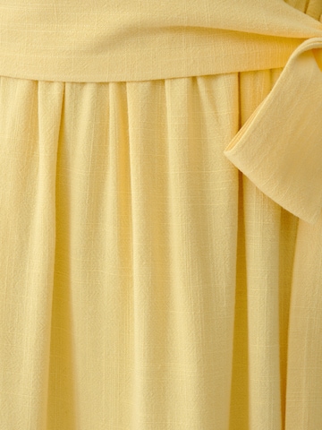 Tussah Dress 'KARLIA' in Yellow