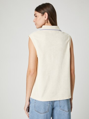 Top 'Clean Slate ' di florence by mills exclusive for ABOUT YOU in beige