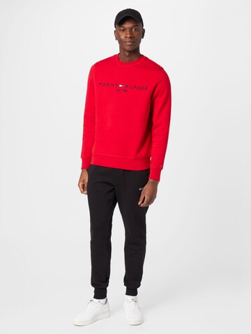 TOMMY HILFIGER Sweatshirt in Red