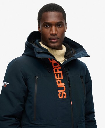 Veste d’hiver Superdry en bleu