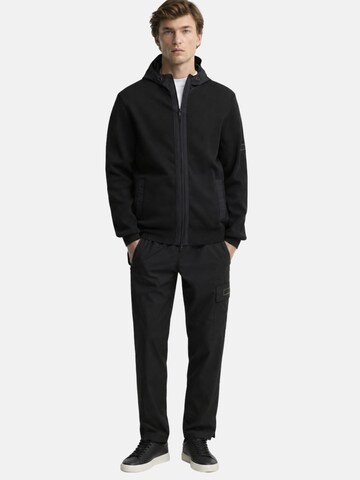 Barbour International - Jersey 'BARBOUR INTERNATIONAL INLINE KNIT HOODIE Maglieria' en negro