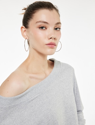 Koton Pullover in Grau