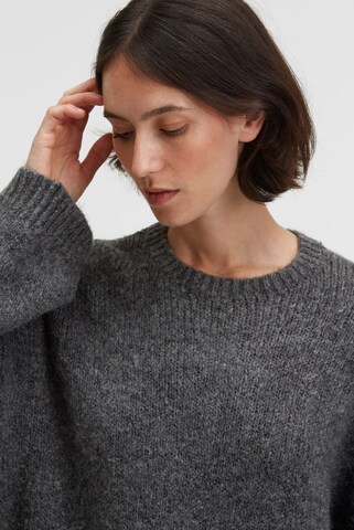 SENSES.THE LABEL Sweater in Grey