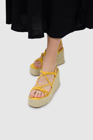 Findlay Sandals 'LEIRIA' in Yellow
