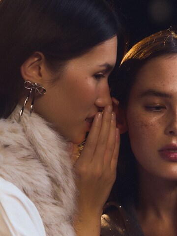 Bershka Örhängen i silver