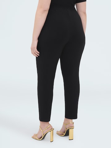 Fiorella Rubino - regular Pantalón en negro