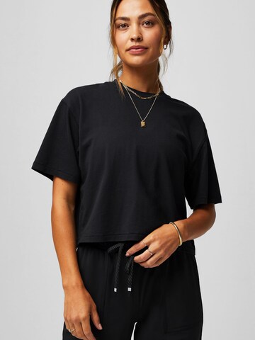 Fabletics T-Shirt in Schwarz: Vorderseite