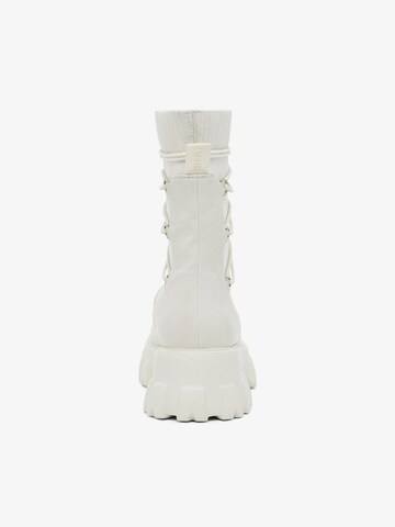 Bianco Boots in Beige