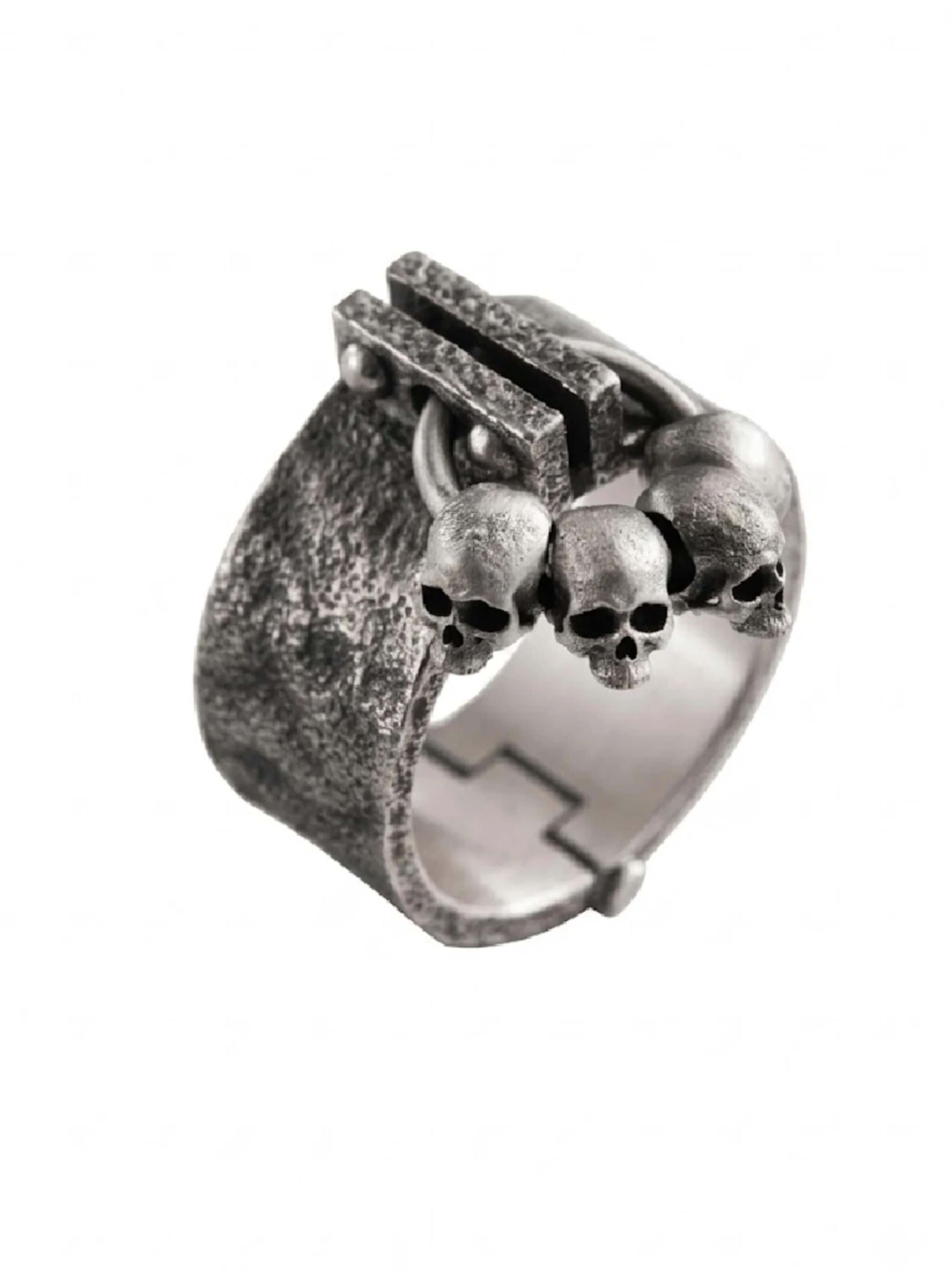 Anello 'WARDENS' di REYTEL in argento: frontale