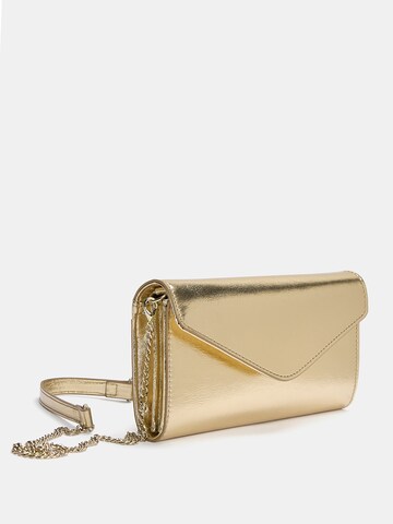 Pull&Bear Clutch in Gold