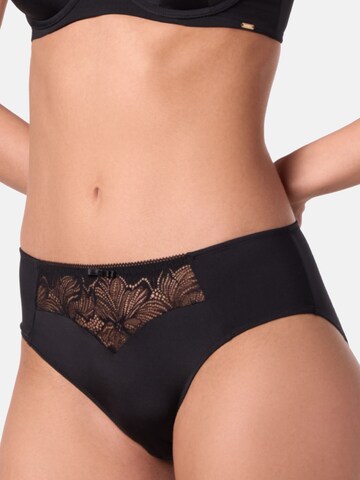 Liperia Slip in Schwarz