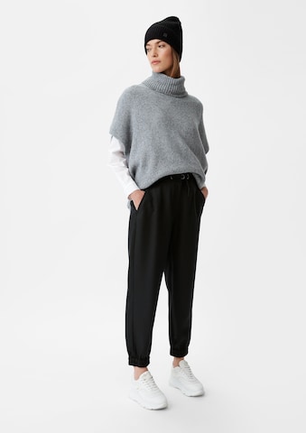 comma casual identity Tapered Trousers in Black: front