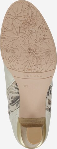 Bottines MUSTANG en blanc