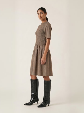 Levete Room Dress ' LR-RONIA ' in Braun