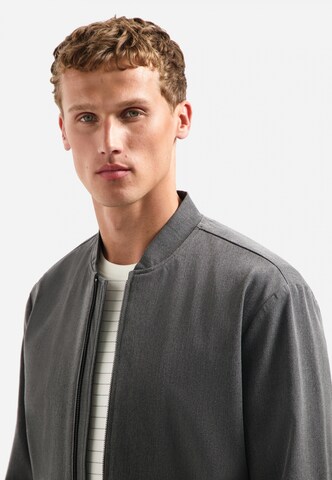 No Excess Between-Season Jacket in Grey