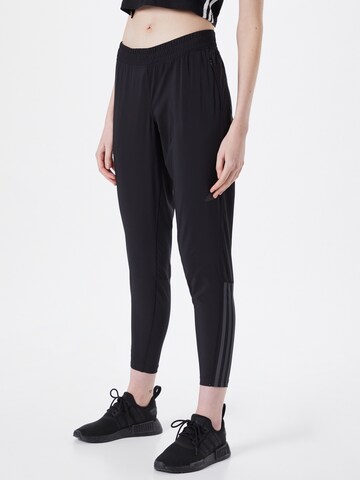 Tapered Pantaloni sport 'Run Icons 3-Stripes Wind' de la ADIDAS SPORTSWEAR pe negru: față