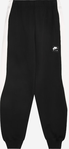 Nike Sportswear Tapered Housut 'AIR' värissä musta: etupuoli