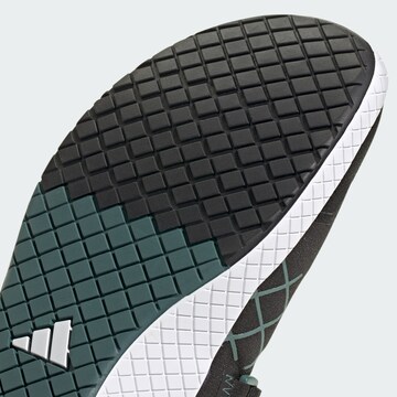 ADIDAS PERFORMANCE - Calzado deportivo 'Total' en negro