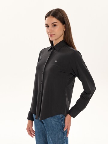 Chemisier 'Cosima' NOWIHT en noir