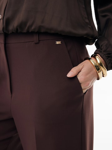 MEXX Regular Byxa i brun