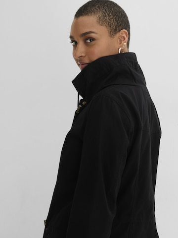 bonprix Parka in Schwarz