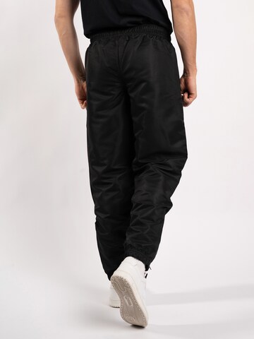 Sergio Tacchini Tapered Sporthose 'Carson 021' in Schwarz