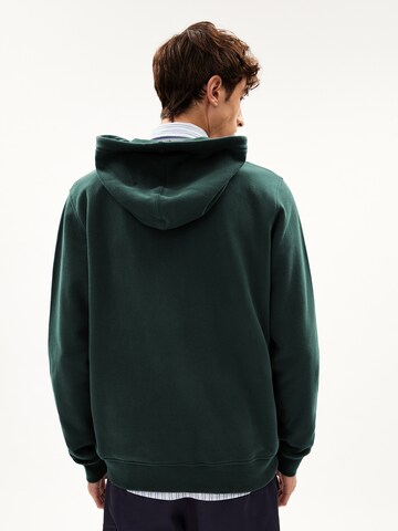 ARMEDANGELS Zip-Up Hoodie 'Saromian' in Green