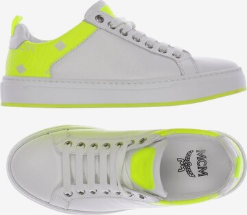 MCM Sneakers & Trainers in 36 in White: front