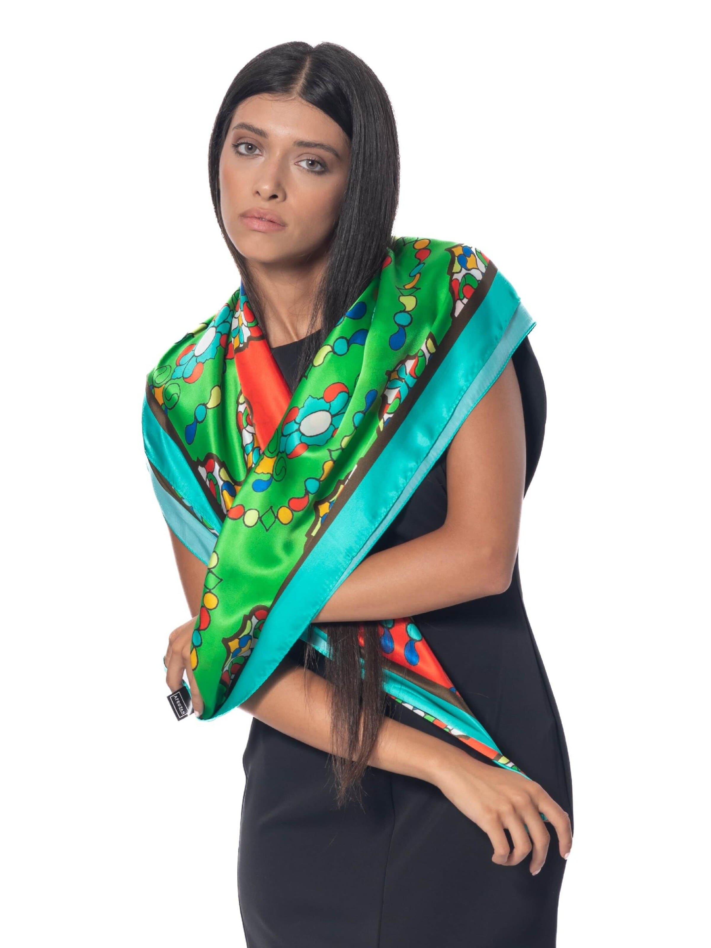 AFROZAN Tuch 'OROSI-Silk scarf'‌‌‌‌‌‌‌‌‌‌ in Rot: Vorderseite