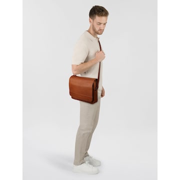 GREENBURRY Schoudertas 'Fiorentina' in Bruin: voorkant