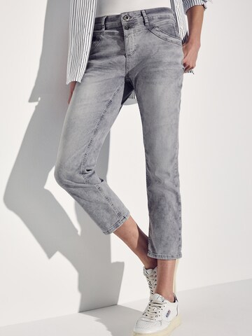 STREET ONE Regular Jeans 'Jane' in Grey: front