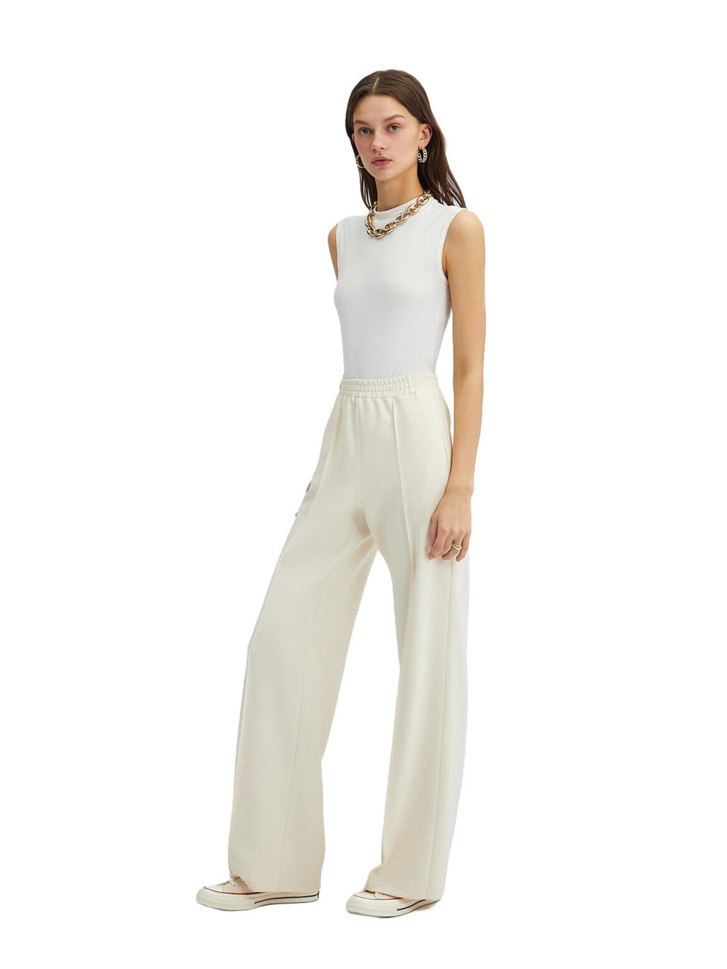 Touche Prive Loose fit Pleated Pants in Beige