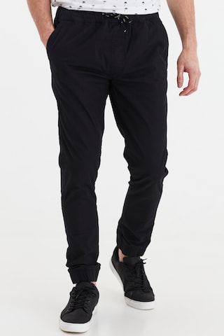 !Solid Slim fit Chino Pants 'SINAN' in Black: front