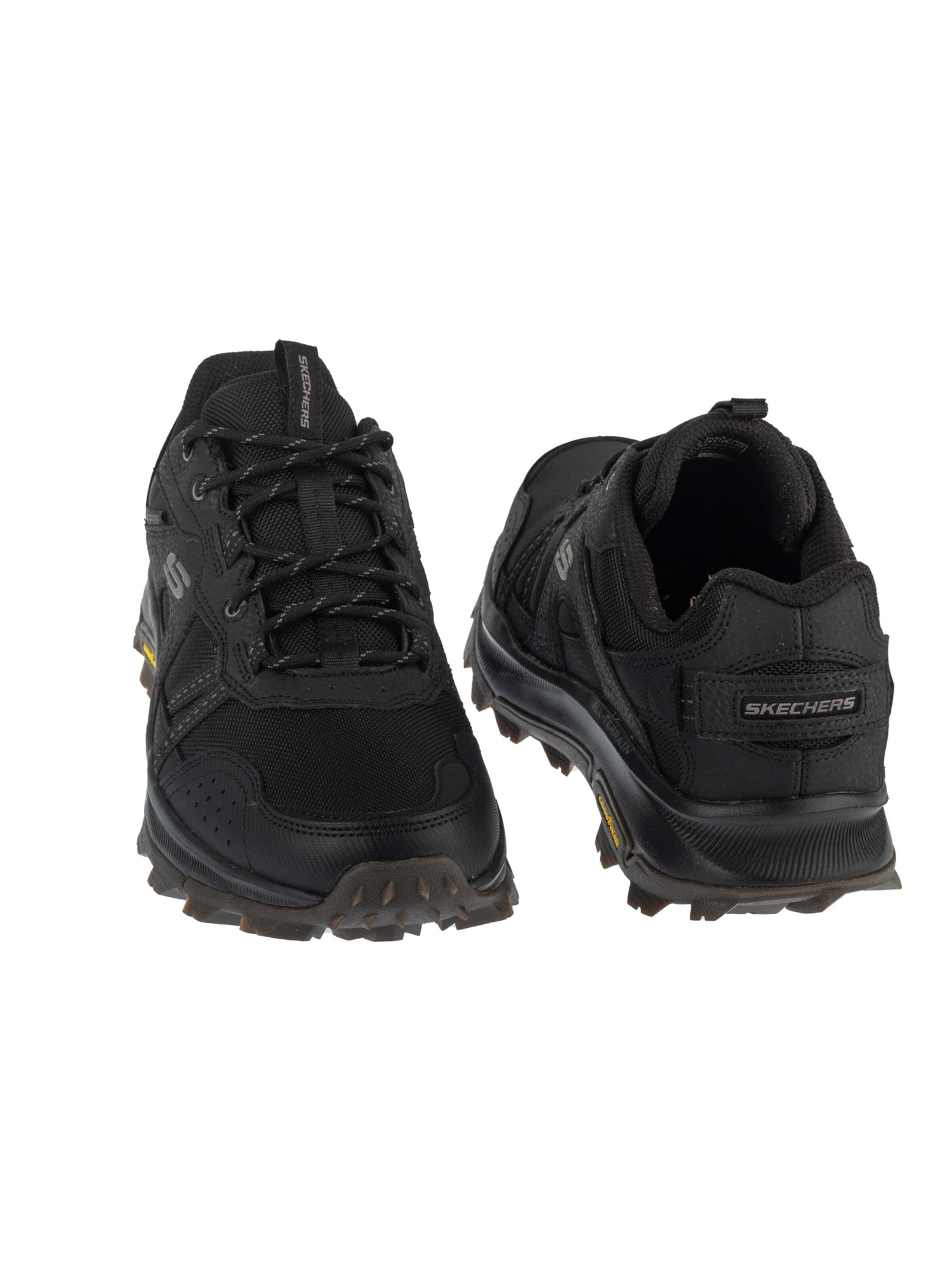 SKECHERS Low shoe 'Equalizer 5.0 Trail - Tumbler Ridge' in Black